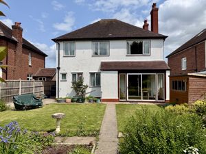 Photo 2- click for photo gallery